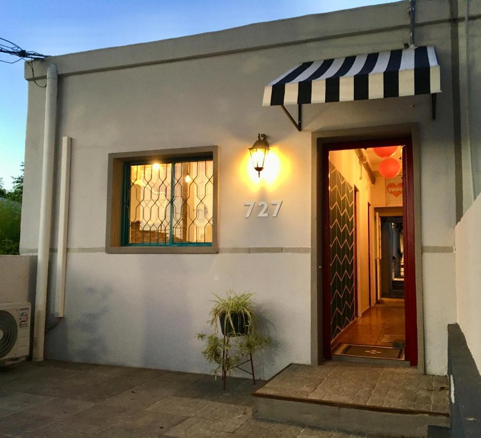 Rios Que Nos Unen Hostel Colonia del Sacramento Exterior photo